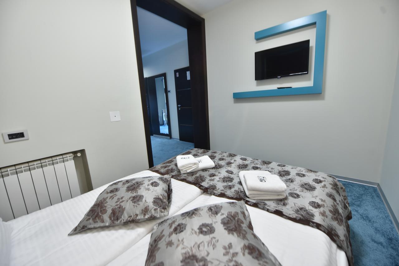 City Code In Joy Belgrado Esterno foto